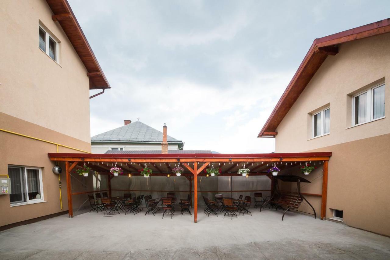 Casa Burduhos Hotel Moldvahosszúmező Kültér fotó