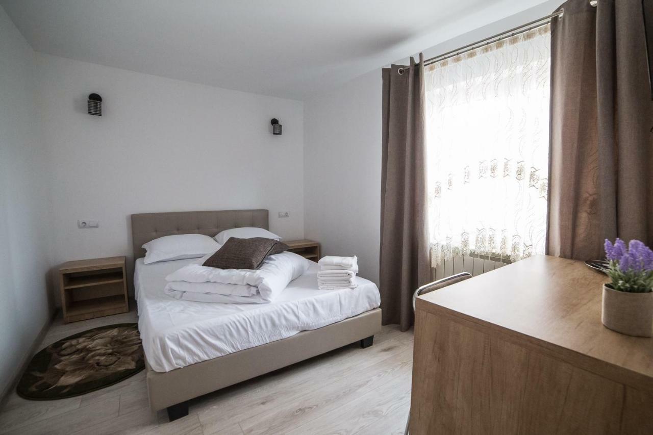 Casa Burduhos Hotel Moldvahosszúmező Kültér fotó