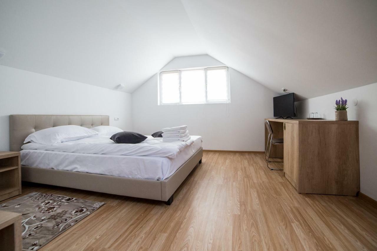 Casa Burduhos Hotel Moldvahosszúmező Kültér fotó