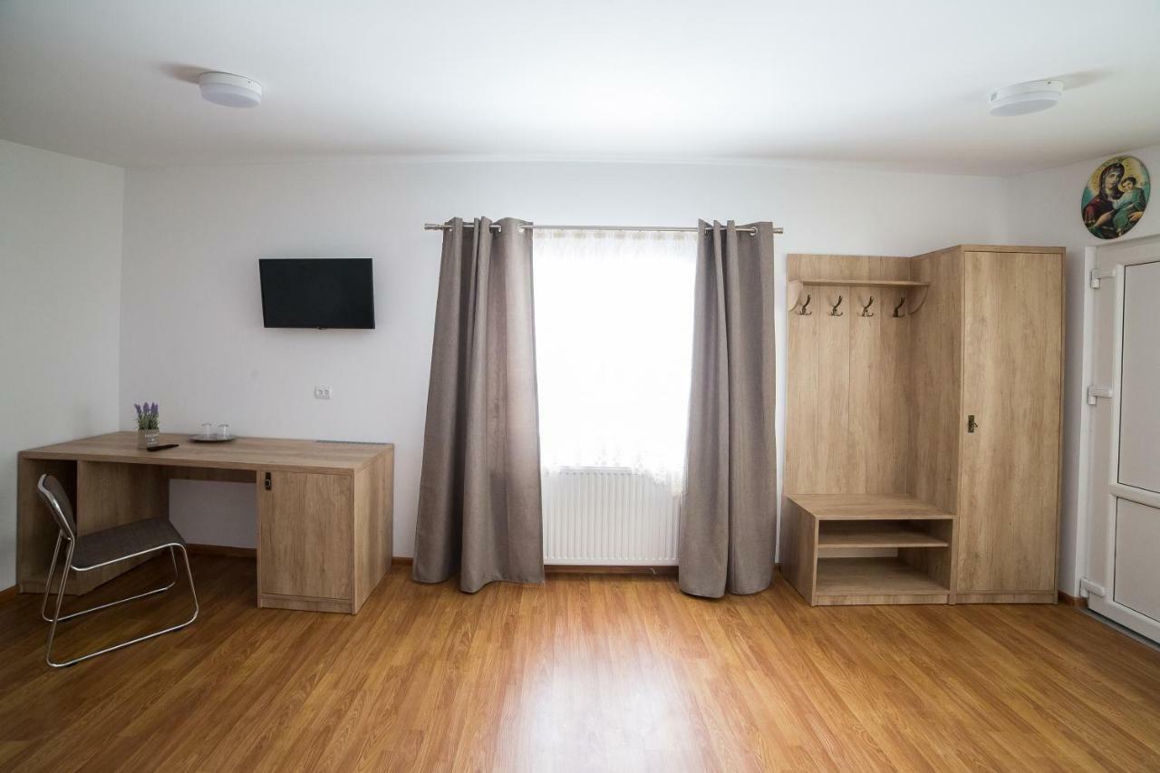 Casa Burduhos Hotel Moldvahosszúmező Kültér fotó